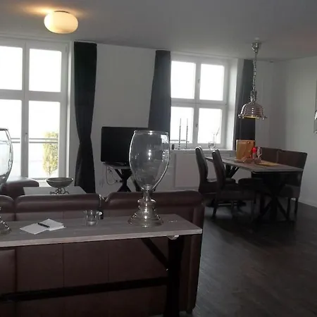 1-bedroom